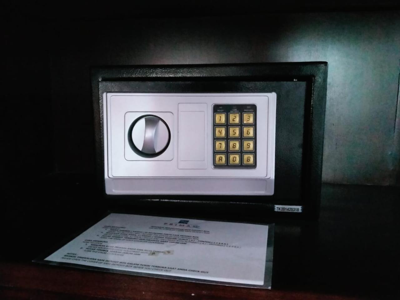 Prima Sr Hotel & Convention Yogyakarta Sleman  Eksteriør bilde