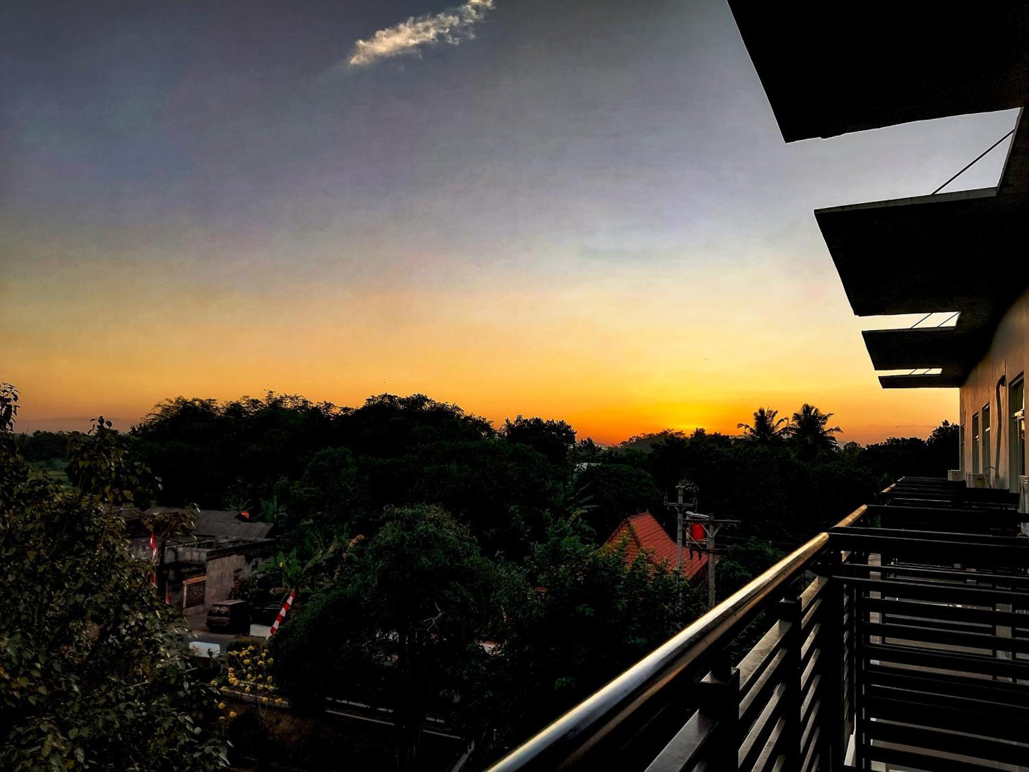 Prima Sr Hotel & Convention Yogyakarta Sleman  Eksteriør bilde