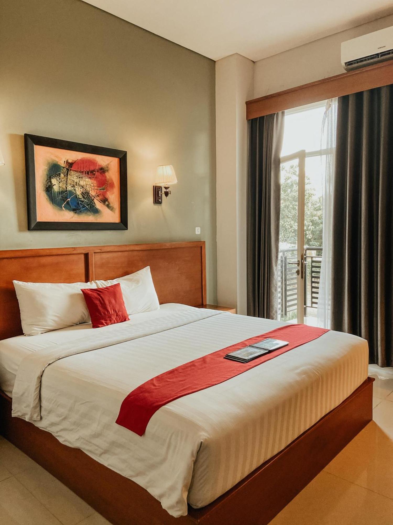 Prima Sr Hotel & Convention Yogyakarta Sleman  Eksteriør bilde