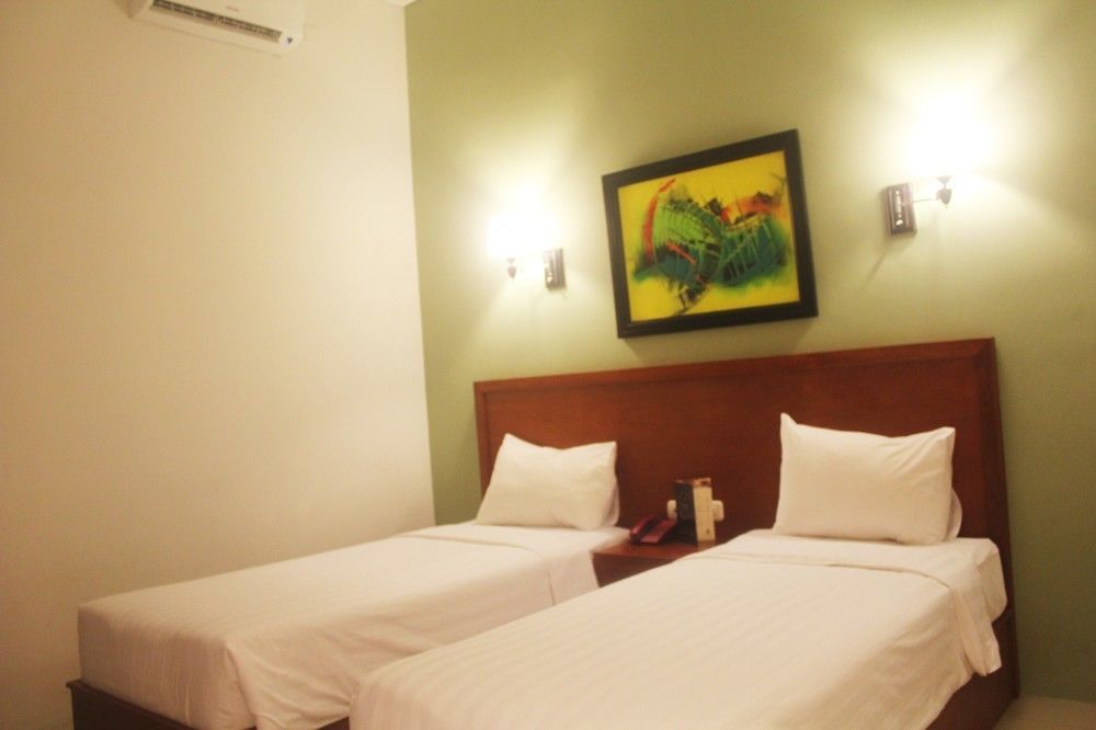 Prima Sr Hotel & Convention Yogyakarta Sleman  Eksteriør bilde