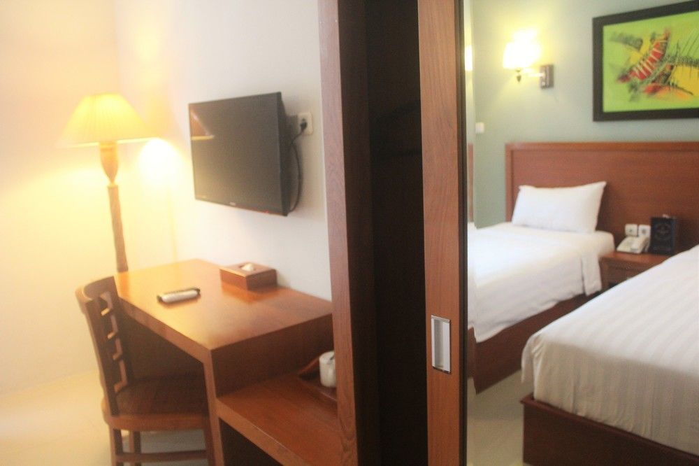 Prima Sr Hotel & Convention Yogyakarta Sleman  Eksteriør bilde
