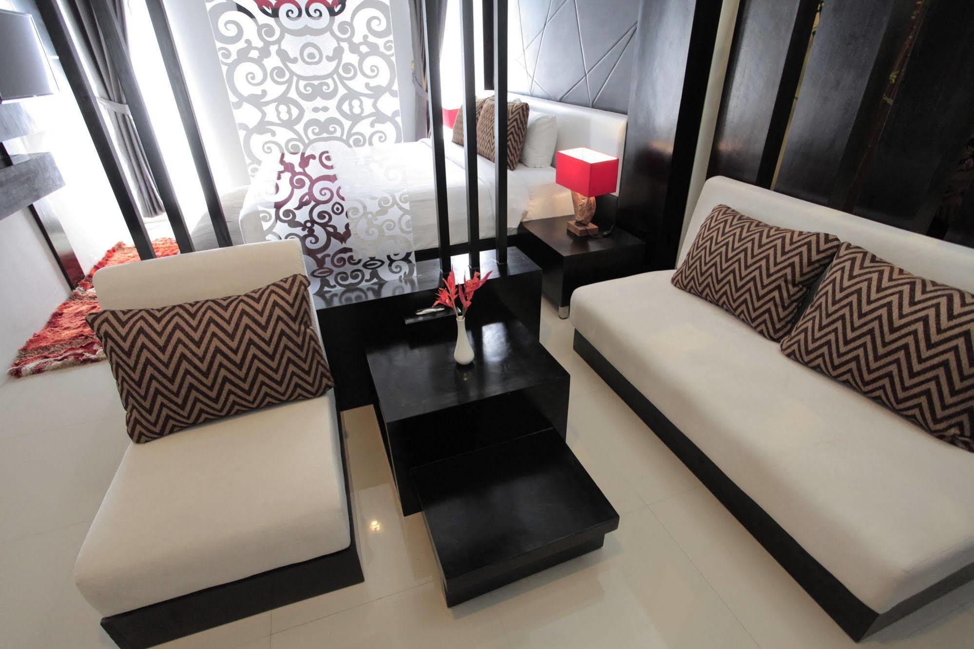 Prima Sr Hotel & Convention Yogyakarta Sleman  Eksteriør bilde